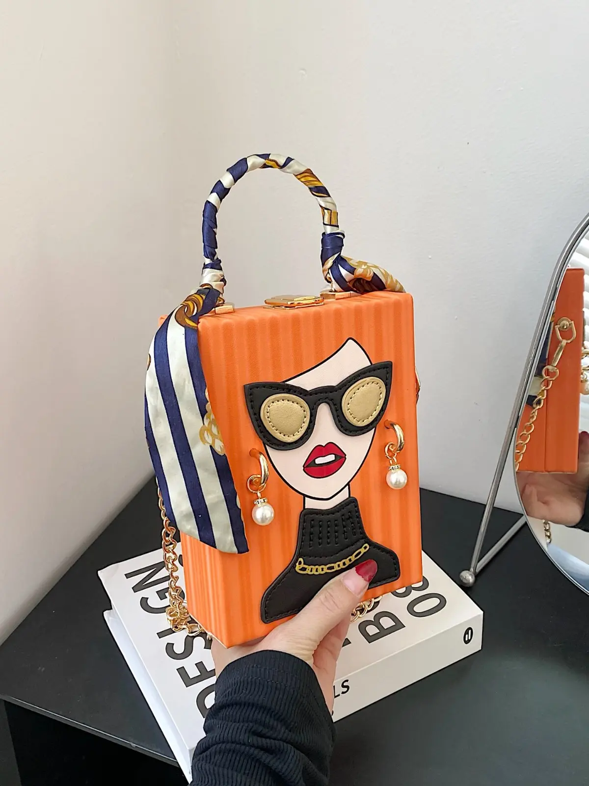 Cute Embroidered Mini Crossbody Purse, Women's Phone Bag with Chain Strap for Travel & Daily WearMini Cartoon Shoulder Bag for Women, Embroidered Crossbody Phone Wallet Purse for Everyday UseWomen's Small Crossbody Bag, Cartoon Embroidered Phone Purse,