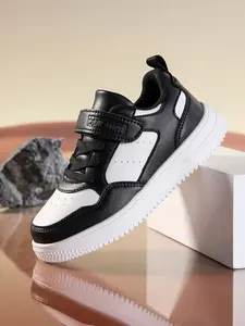 Unisex Shoes for Kids, School Activities Performance Sneakers, Casual Board Shoes, Lightweight Anti-Slip Running Shoes, Low Top Trainer, Non Slip Trainers, Trainer Footwear, Training Footwear, Nonslip Trainers