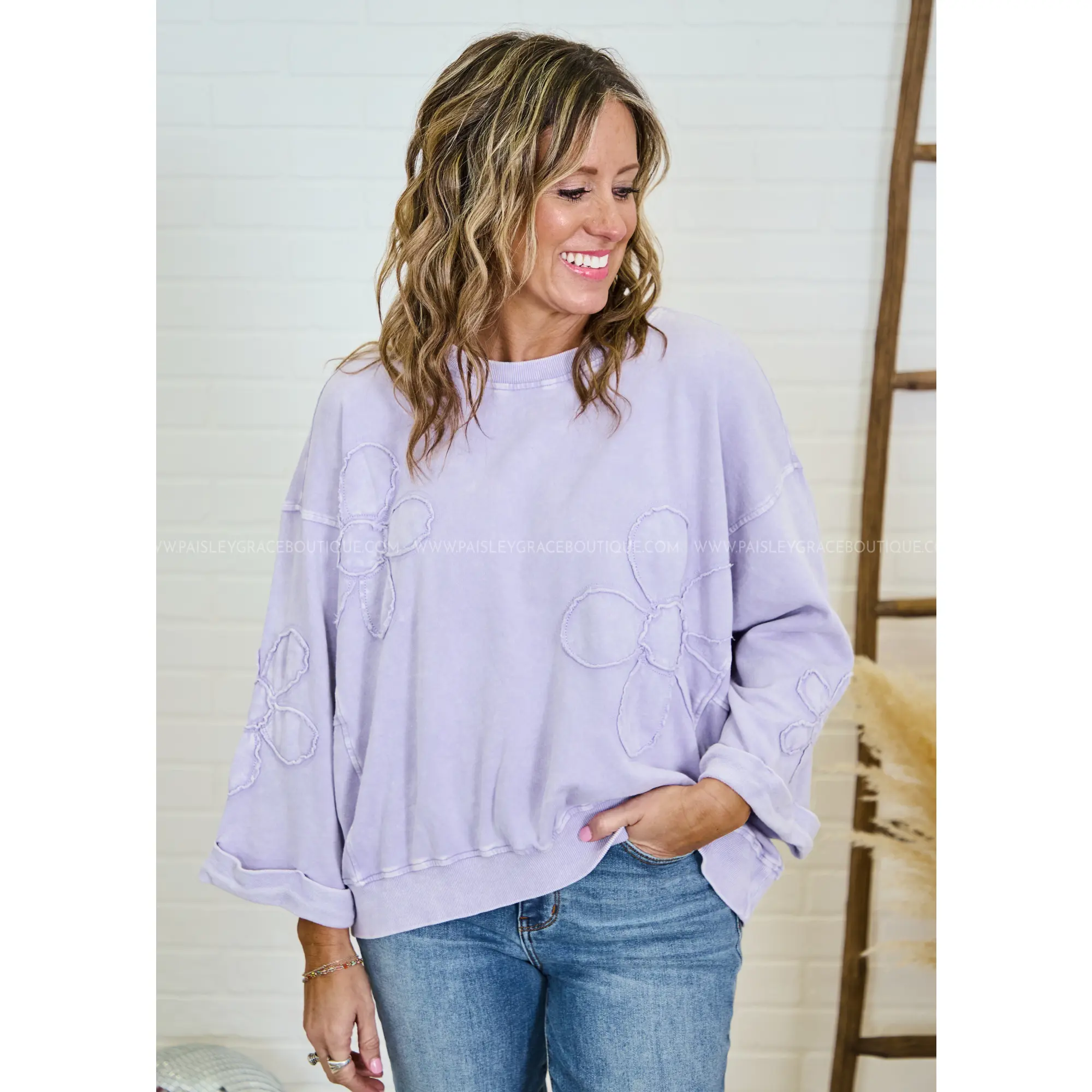 Vine And Dandy Sweatshirt - Lavender