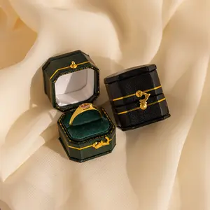 Square Leather Ring Box by Caitlyn Minimalist - Vintage 1-Slot Ring Case in Black & Dark Green - Engagement Ring Holder - Antique Style Jewelry Box - Gift for Her