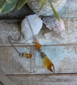 Pendulum Pretty Gold Crystal and Glass Pendulum