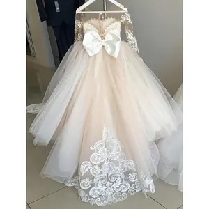 1pieceGirl's9/16SleevePuffPrincessDress,withLargeBow,ElegantLongSheerWeddingDress,SuitableforTeenagers,Ages12andBelow,A-lineSilhouette,PolyesterFiber,DryCleanOnly,PerfectforPerformancesandSpecialOccasions