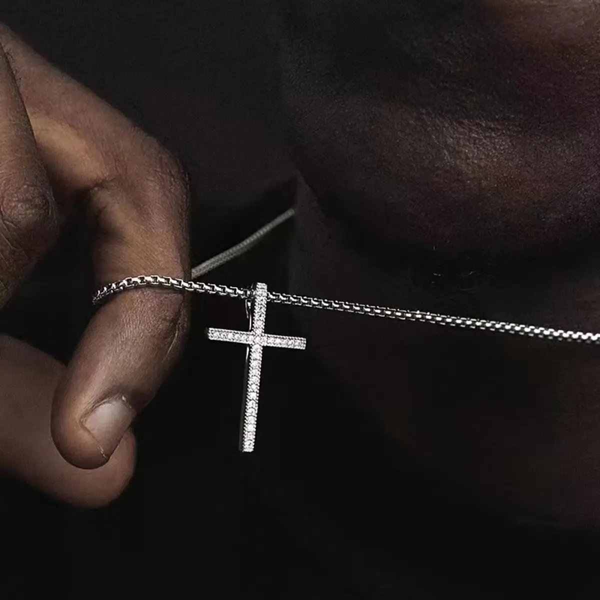 Mens decorative cross necklace, stainless steel hip hop necklace, suitable for men and women necklaces