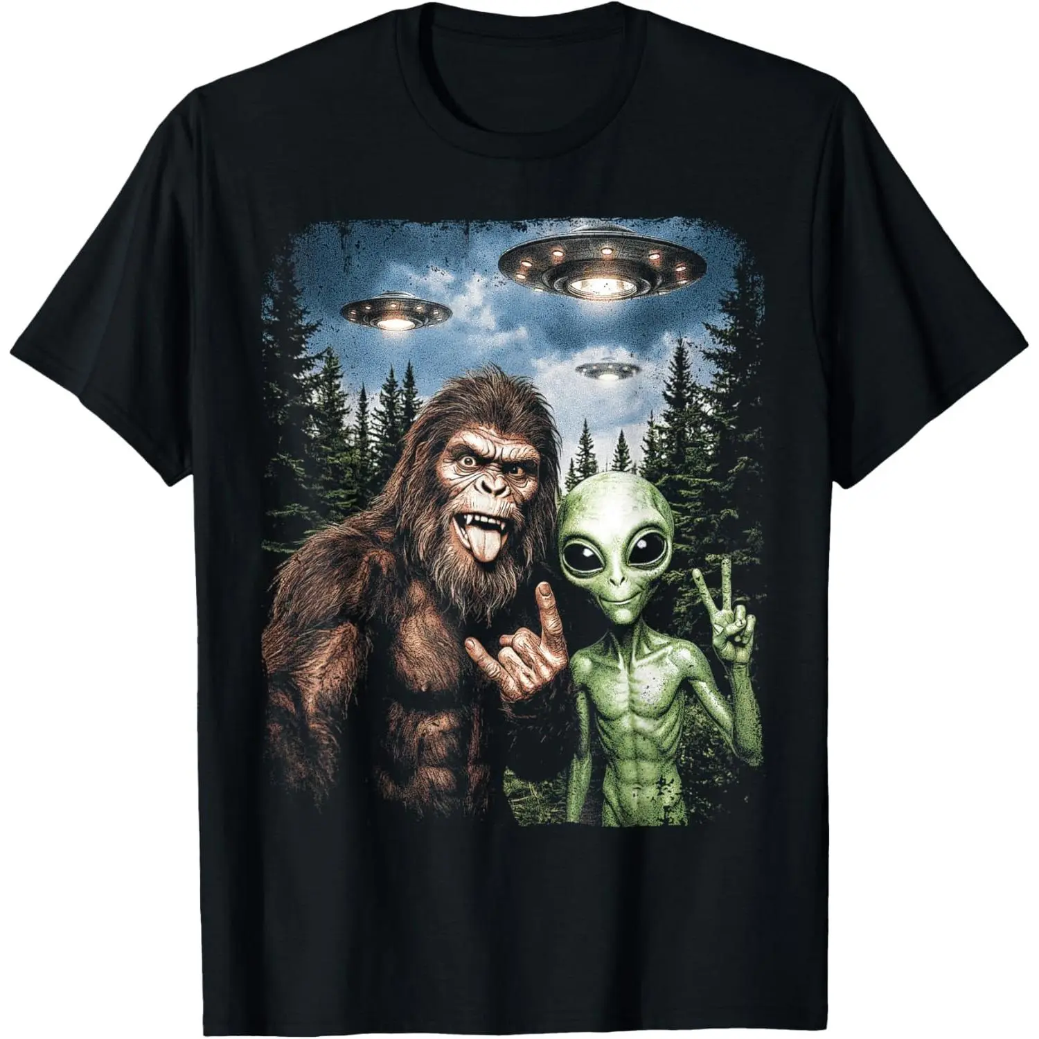 Bigfoot Alien Selfie Rock On Peace Sign Funny UFO Sasquatch T-Shirt