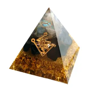 Wealth & Business Success Orgone Pyramid 4-5cm Natural Crystal Positive Energy Decor Resin Gift for Unisex Vintage Style Purify Living Environment