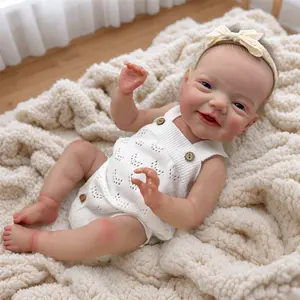 Lovely Real Look Reborn Baby Doll Girl 20inch 50cm Full Body Vinyl Baby Doll Realistic Newborn Doll Paint Hair Washable Lifelike Xmas