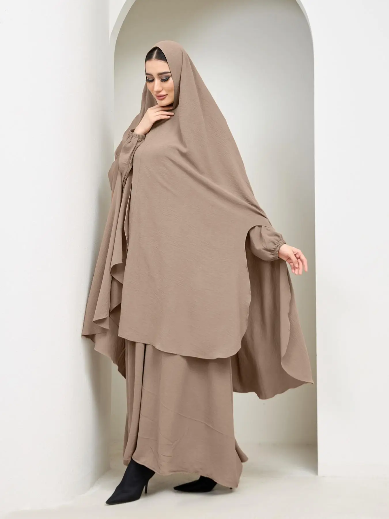 Two-Piece Set Women's Solid Ruched Drop Shoulder Arabian Dress & Hijab Set, Elegant Long Sleeve Round Neck Muslim Set for Daily Wear, Ladies Islamic C