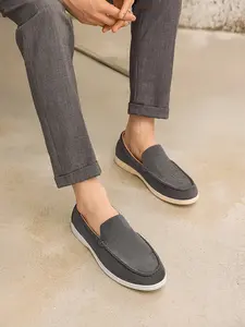 Men's Light Brown Suede Loafers, Minimalist Casual Style, Suede Material + Slip-On Design + Light Sole Construction, Comfortable Fit, Easy On/Off , Ideal for Daily Commuting & Smart Casual Scenarios