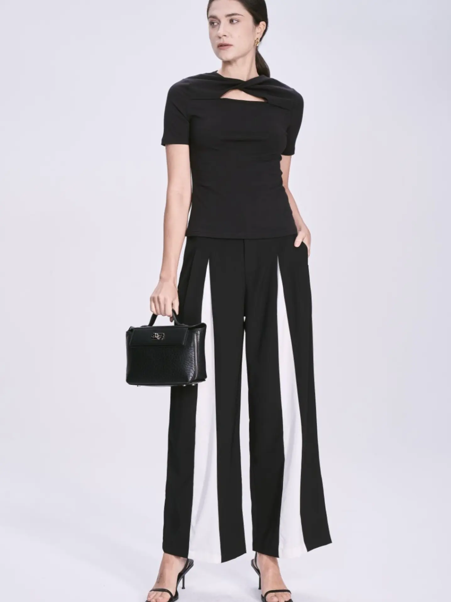 High-Waisted Color Block Wide Leg Trousers High-Waisted Color Block Wide Leg Trousers