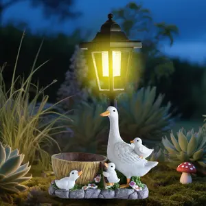 Solar Duck Lantern Planter, Outdoor Garden Sculpture Decoration, Flower Plant Lighting, Perfect Gift for Mom