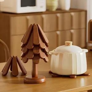 Wooden Insulation Pad, Creative Christmas Tree Design, High Temperature Resistant Table Mat, Kitchen Decor, Holiday Gift, Kitchen Decorative Placemat