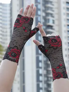 Women's Lace Half-Finger Gloves Thin Elastic Hand Protection Dress Accessories Sexy Dance Short Fingerless Mitts Spring Summer