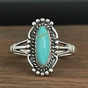 Vintage mid-century turquoise ring, Bohemian style marquise-shaped turquoise ring, unique ethnic style, European and American