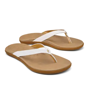 Olukai Honu Women's Beach Sandal - Bright White & Golden Sand