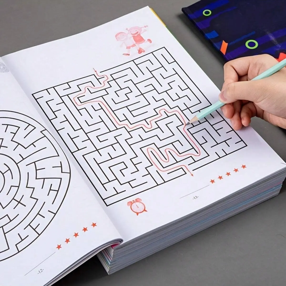 Focus Maze Training Book for Elementary Students, Mind Development, Attention Games, Intelligence Boosting Toys, Fun Maze Games, Puzzle