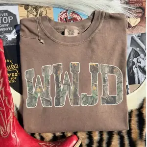 Comfort Colors WWJD Shirt, Trendy Retro Distressed Camo Christian Tee, Retro Faith shirt, Jesus shirt, Bible Verse Tee, Religious Shirt, graphic tees women