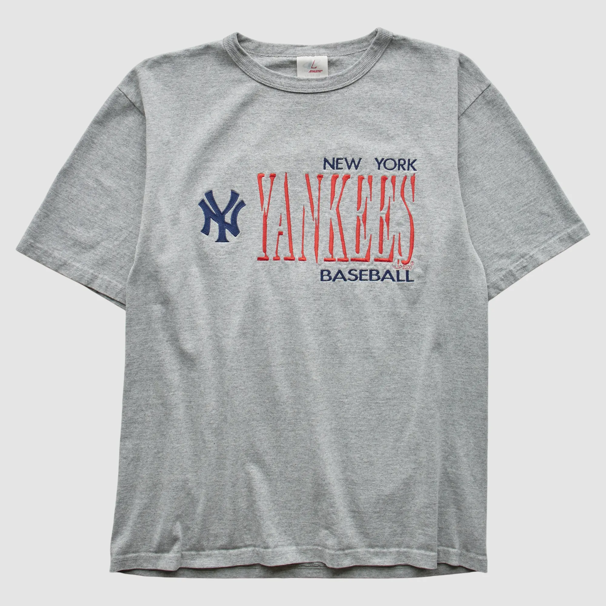 New York Yankees Logo Athletic 2000 T-Shirt - Gray - S