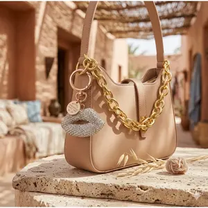 Rhinestone Lip Shaped Keychain, Cute Funny Lip Bag Charm Pendant, Fashion Handbag Jewelry Accessories Gift for Women Girls