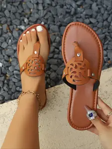 Women's Hollow-Out Cutout Flip-Flop Sandals, Flat Flip Flops, Breathable Summer Sandals, Summer New Flat Thong Slippers, Casual Versatile Beach Vacation Shoes