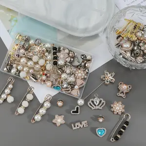 55pcs K-Pop Women's Mixed Cartoon Alloy Brooch Set, Safety Pins for Collars, Clothing, Backpacks, Decorative Pins, Flower Brooch Pin, Brooch Pin Clip