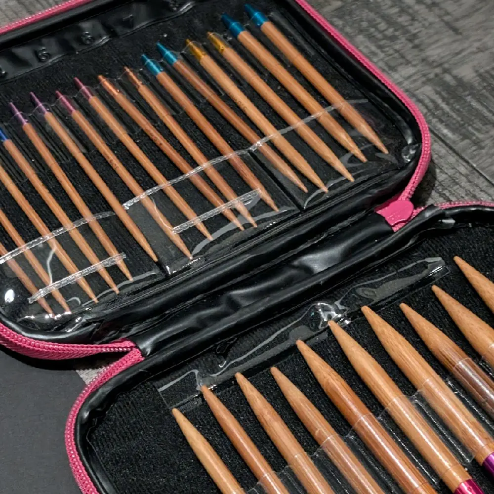 Bamboo circular knitting needle set (13 sizes)