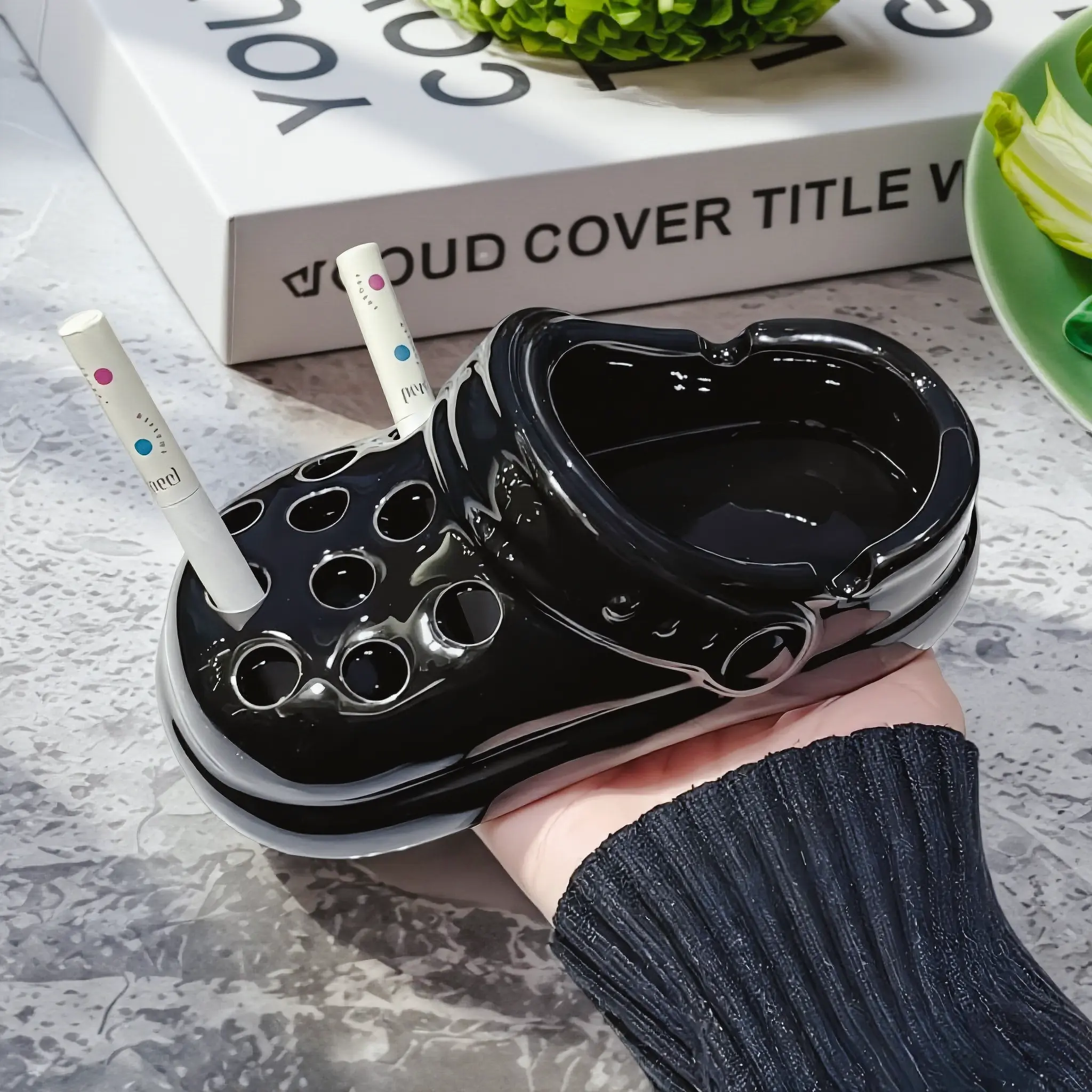 Windproof Cute Ceramic Ashtray for Indoor & Outdoor Patio Porch - Unique Birthday, Thanksgiving & Christmas Gift Idea for Smokers, Men & Women
