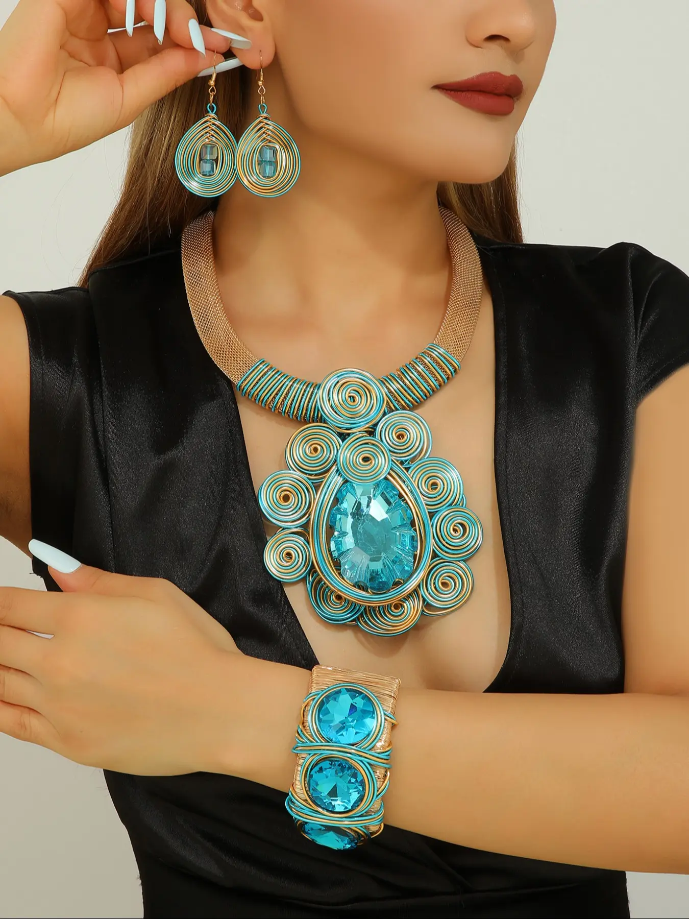 Handmade Creative Aluminum Wire Wrapped & Artificial Crystal Inlaid Large Necklace & Earrings & Open Bracelet Set, Unique Jewelry Gift