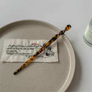 Resin Hair Stick Chinese Hanfu Style Marble Pattern Retro Hairpin Women’s Traditional Hair Jewelry Gift for Her