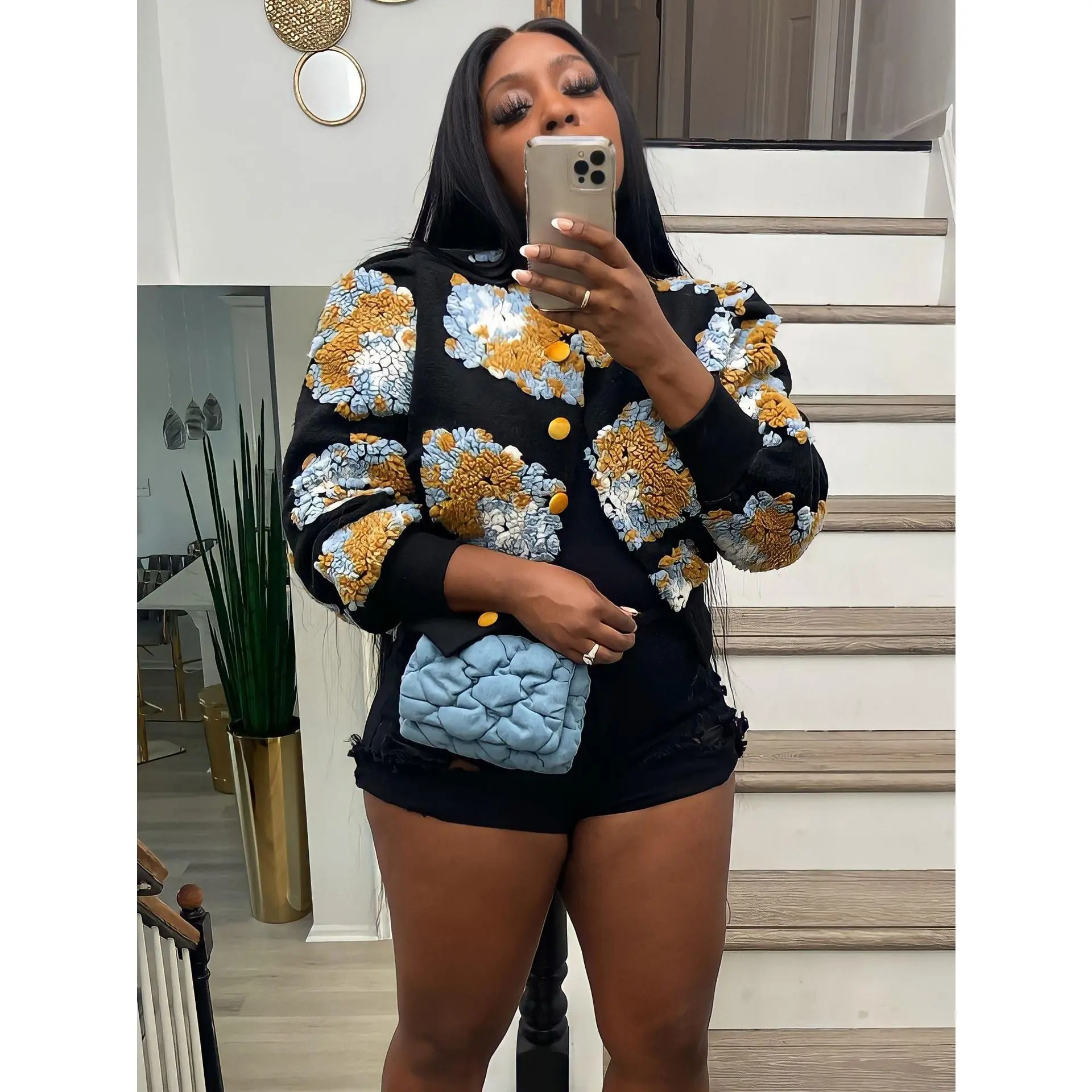 Black background gray flower G0562