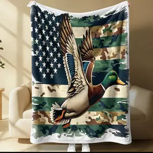 Camo Duck Pattern Blanket, Soft Comfortable Throw Blanket, Cool Bedroom Bedding Blankets, Air-conditioned Room Blanket, Warm Nap Blanket for Home & Office