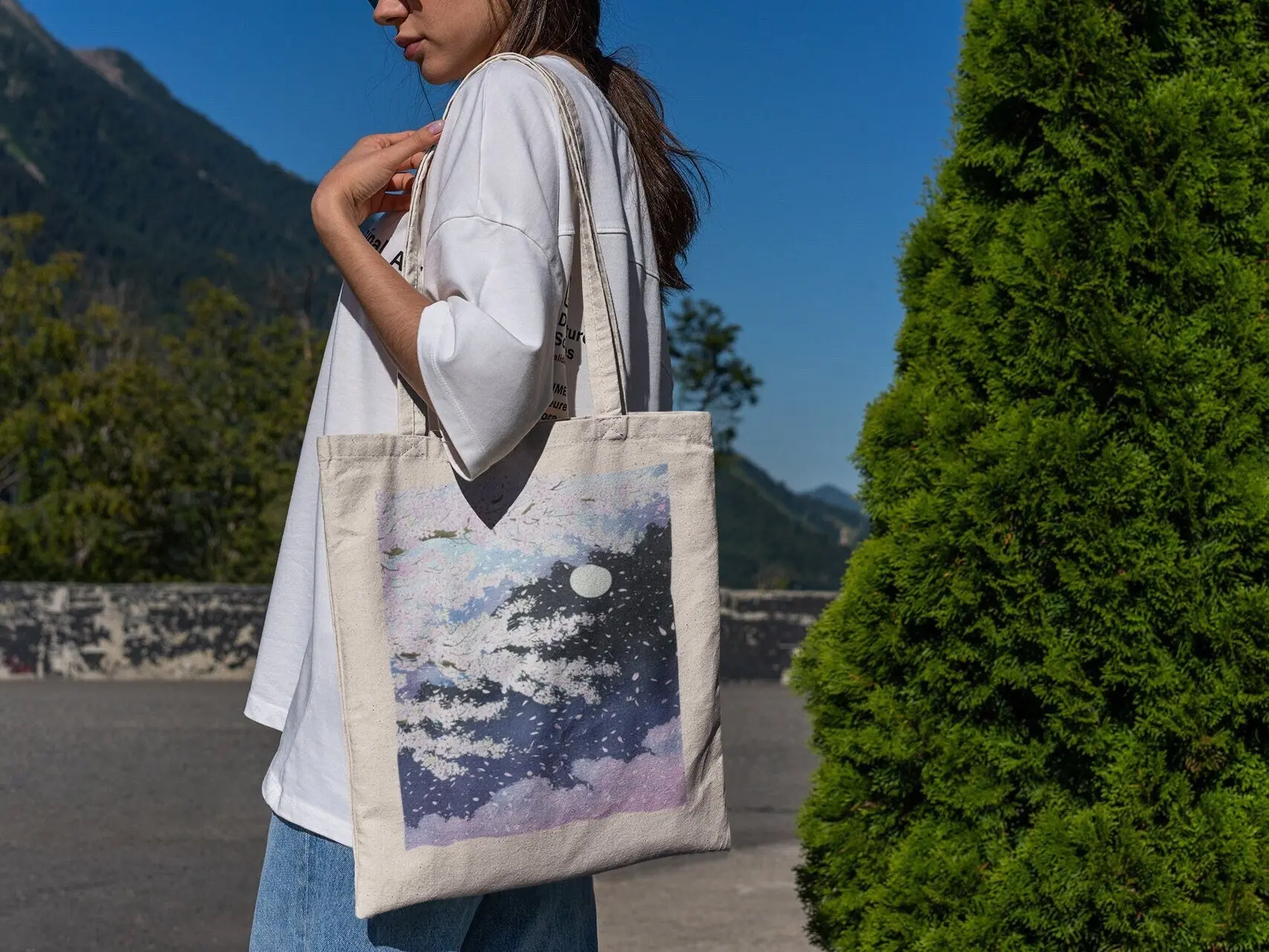 Cherry Blossoms in Kyoto Tote Bag