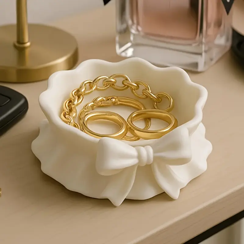 1-piece 3D printed ruffled bow jewelry tray, white plastic tray for home storage, desk, office desk, theme party and car decoration, Easter Mother's Day gift, birthday gift, Durable Plastic Organizers, Jewelry Storage Box