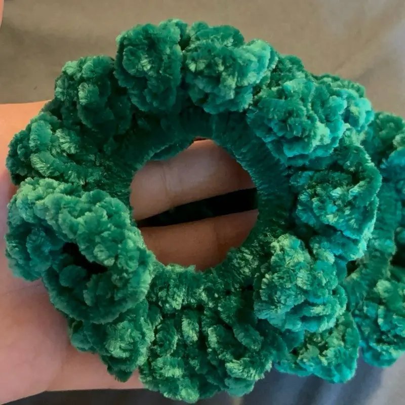 Velvet Crochet Scrunchie - Green