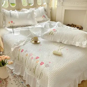3pcs Quilted Embroidery Tulip Lace Bed Cover Set, including 1 bed cover and 2 pillowcases (excluding core), with comfortable and soft fabric suitable for all seasons, machine washable Decorative Bedding Set Soft Bedding Sets