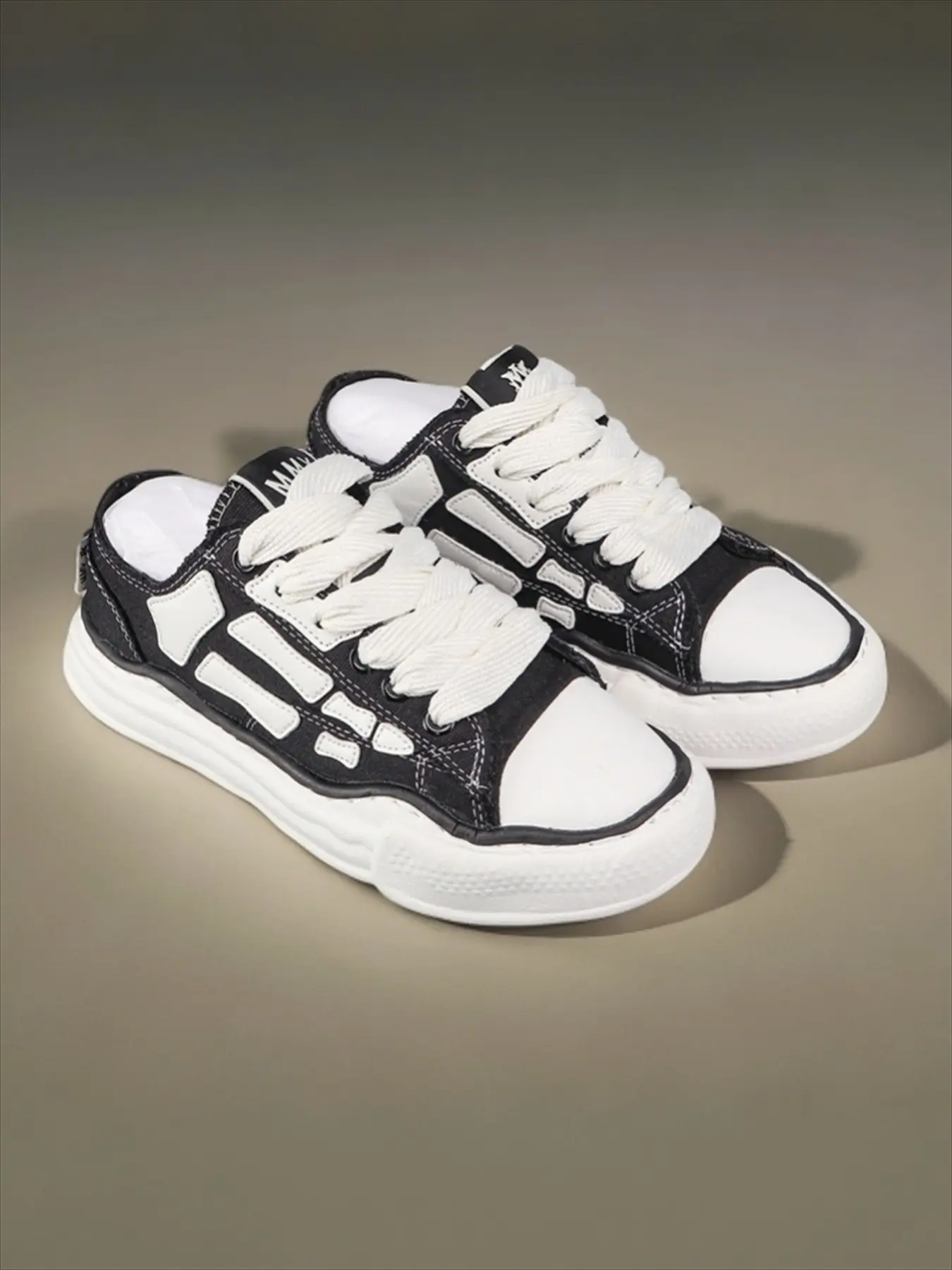 JTシューズ US 13 ホワイト/ブラック/イエロー jt shoes - TikTok Shop