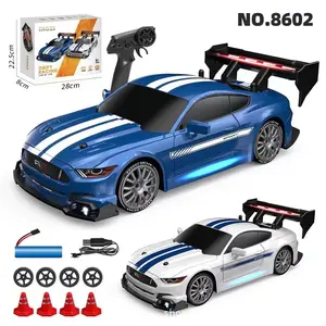 1:24 Scale Remote Control Drift Racing Car, Multi-Player Battle, LED Lights, Rechargeable, Unisex, Ages 8+, Outdoor & Indoor Play, Drift rc car