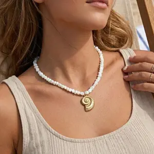 Bohemian Beach Natural Shell Necklace, Titanium Steel Pendant Choker, Boho Vacation Coastal Jewelry for Women