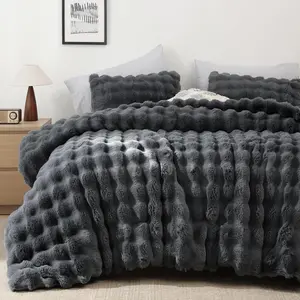 Dark Gray Comforter Set Full  Ultra Soft & Warm Faux  Comforter for Winter, Elegant Fluffy Cream Comforter with Pillowcases, Cozy Gray Full Bedding Set