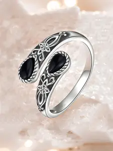 Women's Vintage Bohemian Agate Spoon Ring, Nickel-Free Adjustable Celtic Knot Band, Hypoallergenic Jewelry for Daily Wear Gift