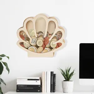 Hamptons Coastal Chic: Shell-Shaped Display Box – Elevate Your Home Decor with Nautical Elegance