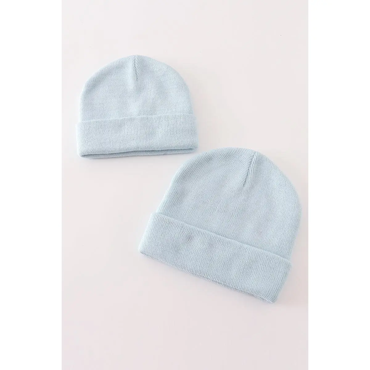 Blue ribbed basic knit beanie