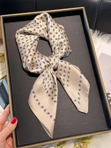 Women's Elegant Random Print Square Twist Scarf, Fashionable Soft Comfortable Scarf for Daily Wear, Casual Versatile Accessories for Women & Girls