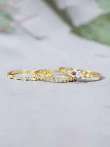 The three piece set of full diamond zircon stackable rings is suitable for daily wear, vacation dates, and other occasions, and is also a surprising and exquisite small gift