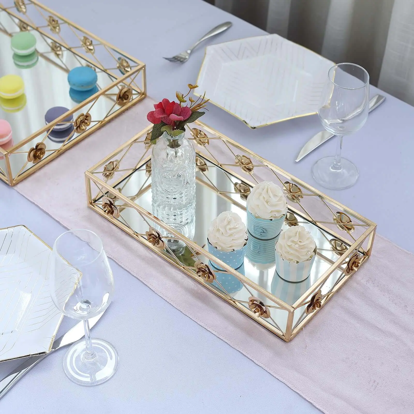 Gold Metal Mirrored Rectangle Serving Trays Set (2-Piece) with Rose Borders, 15x8in & 19x12in Glamorous Tableware Plates Vanity Centerpiece Tray