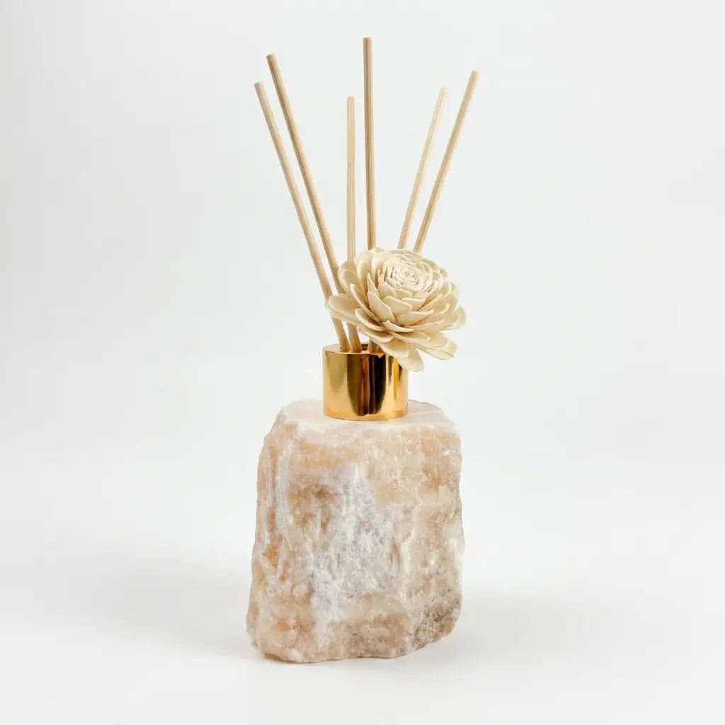 Natural Raw Crystal Reed Diffuser Bottle Set with Gold Collar and Sola Flower, Luxury Gemstone Essential Oil Aromatherapy Diffuser for Home Office, Organic Stone Fragrance Decor Housewarming Gift