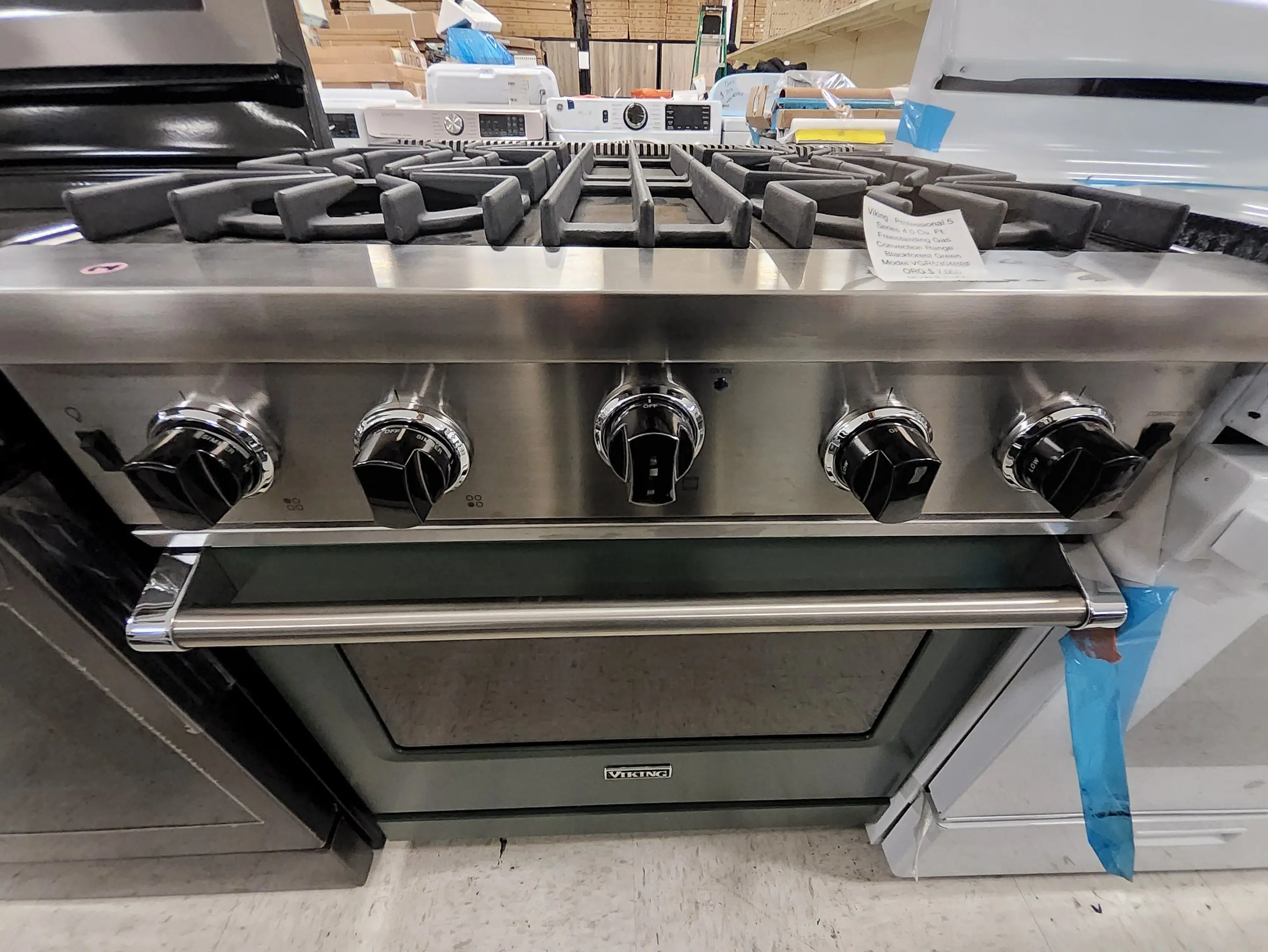 VIKING gas range in Blackforest Green VGR5304BBF 09723588 VIKING gas range in Blackforest Green VGR5304BBF 09723588