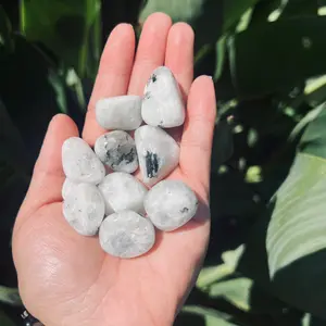 RAINBOW MOONSTONE CRYSTAL