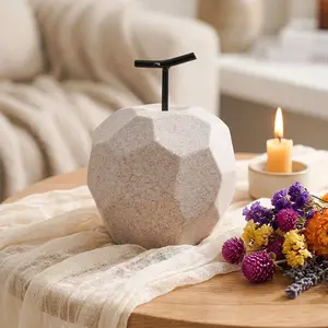 Modern Geometric Apple Pear Decorative Figurine, Resin Handmade Craft, Holiday Atmosphere Decoration, Bathroom Ornament, Party Scene Setup