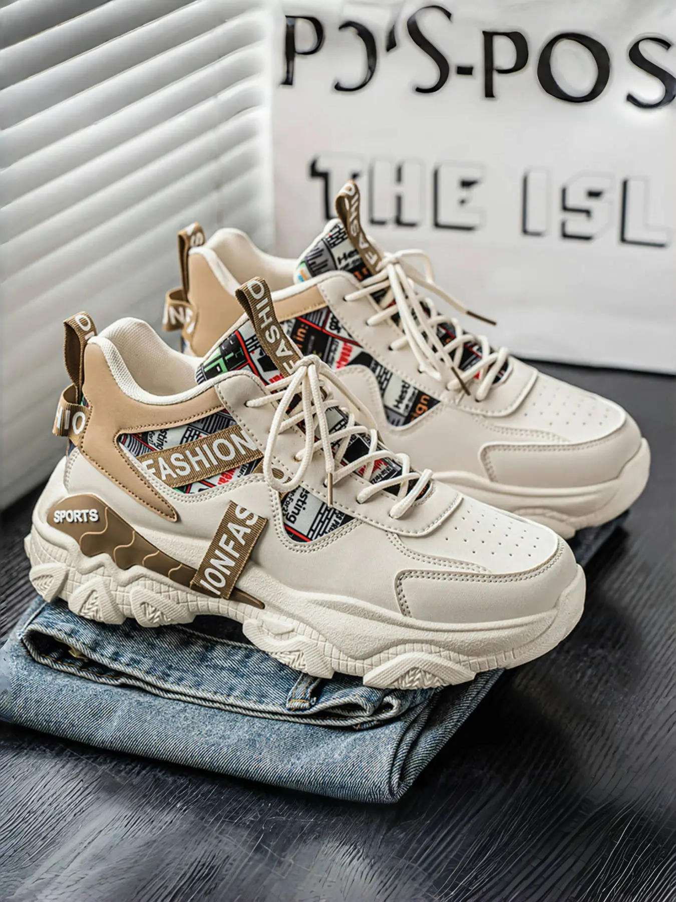Men's High-Top Dad Shoes | Platform Running Sneakers | Street Style Athletic Wear | Sporty Running Shoes | Running Trainers | Trainer Runner Shoe | Fashion Running Shoe