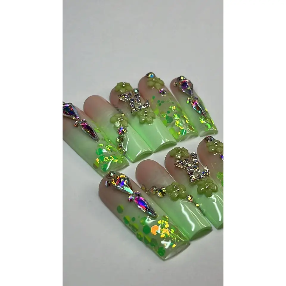 MINT | SQUARE | LONG | PRESS ON NAILS